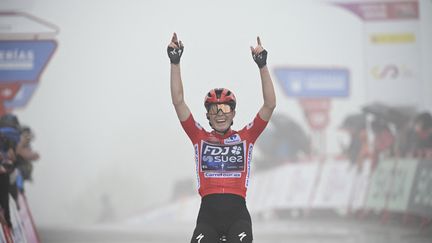 Cyclisme : Demi Vollering remporte sa deuxième Vuelta consécutive, Cédrine Kerbaol termine 4e du général