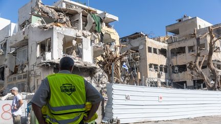 Guerre au Proche-Orient : un hôpital du sud d’Israël touché par un missile iranien, selon le ministère des affaires étrangères