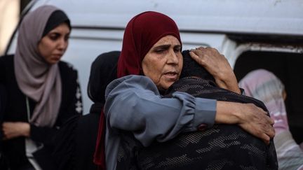 Guerre dans la bande de Gaza : la France condamne les « tirs israéliens » ayant fait « plusieurs dizaines de morts et blessés » près d’un centre d’aide