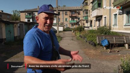« Je suis le dernier à vivre encore ici » : près de la ligne de front en Ukraine, des civils condamnés à fuir ou à se terrer chez eux