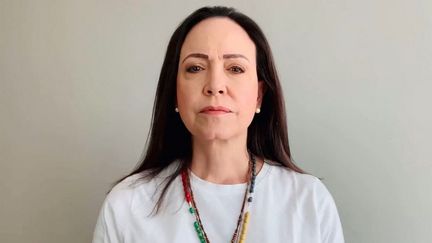 Le prix Nobel de la paix décerné à Maria Corina Machado, figure de l’opposition vénézuelienne, pour son rôle dans « la lutte pour la démocratie »