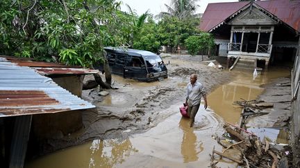 Inondations en Asie du Sud-Est : le bilan monte à 631 morts en Indonésie, un million d’habitants évacués