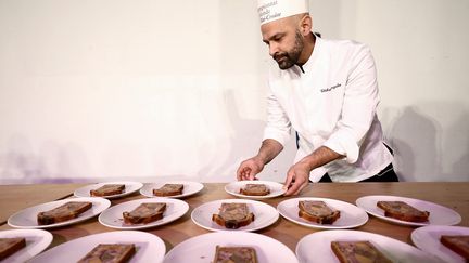 « Il a fait l’unanimité » : le Français Thibault Gonzales sacré champion du monde de pâté-croûte
