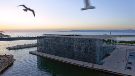 Quinze établissements culturels, dont Le Louvre, l’Opéra de Paris et le Mucem, vont se doter de « conseils de jeunes »