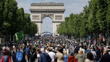 Expulsions, demandes d’asile, titres de séjour… Ce qu’il faut retenir du rapport annuel sur l’immigration du ministère de l’Intérieur