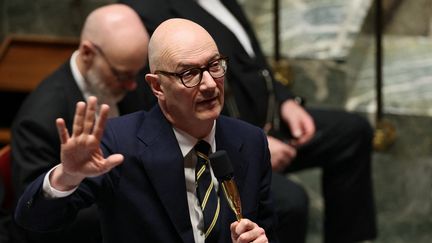 Contrat de Capgemini avec la police américaine ICE : Roland Lescure « engage » le groupe à « questionner » ses activités