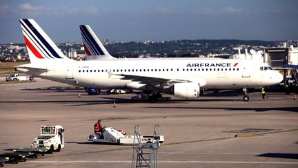 Transport aérien : Air France suspend ses vols vers Dubaï, KLM vers le Moyen-Orient