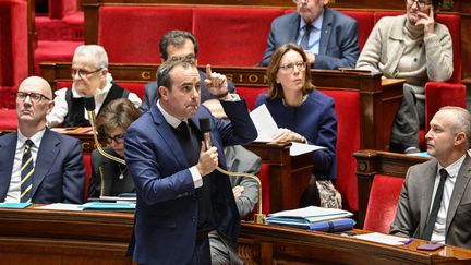 Budget 2026 : le projet de loi transmis au Sénat, après le rejet de deux motions de censure à l&rsquo;Assemblée