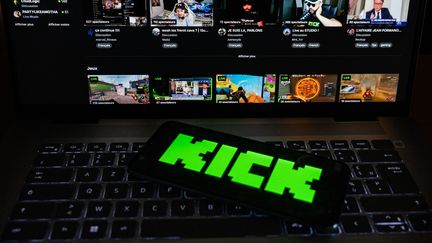 La justice française ouvre une information judiciaire visant la plateforme Kick, cinq mois après la mort du streameur Jean-Pormanove
