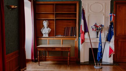 Municipales 2026 : candidat dans une petite commune, vous avez du mal à constituer une liste paritaire ? Racontez-nous