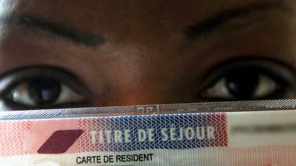 Immigration : 384 230 premiers titres de séjour délivrés en 2025, en hausse de 11,2%