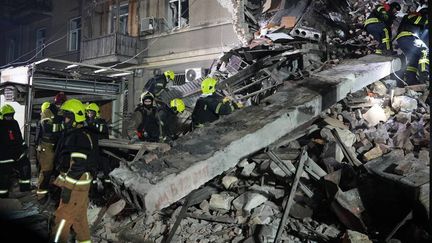 Guerre en Ukraine : des bombardements russes font trois morts et une vingtaine de blessés