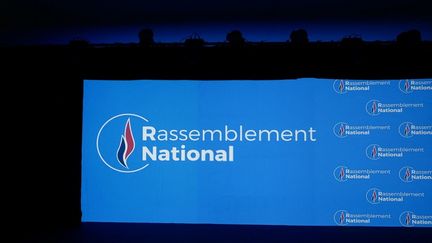 Municipales 2026 : le RN désinvestit son candidat à Carpentras après des tweets racistes, sexistes et homophobes