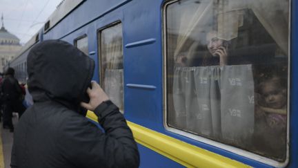 « Avec des enfants, je ne serais pas venu » : en Ukraine, la peur s’empare des passagers de trains, nouvelle cible des Russes