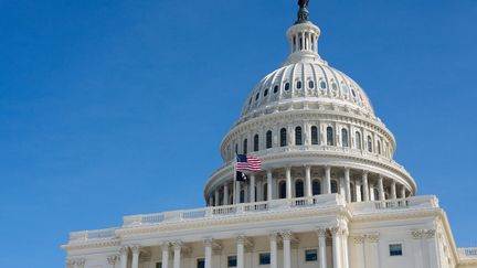 Le Congrès vote la fin de la paralysie budgétaire aux Etats-Unis, après trois jours de « shutdown »
