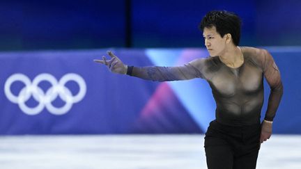 Patinage artistique aux JO 2026 : revivez le programme court exceptionnel d&rsquo;Adam Siao Him Fa