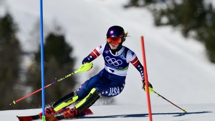 Mikaela Shiffrin en patronne sur la première manche du slalom des JO 2026