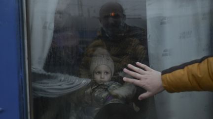 « Ils essaient de les faire disparaître » : quatre ans après le début de la guerre, l&rsquo;Ukraine face au défi de rapatrier les enfants enlevés par la Russie