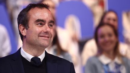 « Tout le monde à son poste de combat » : Sébastien Lecornu remobilise pour les JO d&rsquo;hiver 2030