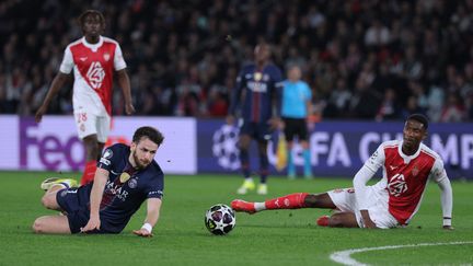 PSG-Monaco : en cinq minutes, les Parisiens renversent les Monégasques, avec le but de Kvaratskhelia… Suivez et commentez le barrage retour de Ligue des champions
