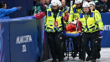 Blessée au niveau de l’oeil par un patin pendant une épreuve de short-track aux JO 2026, la Polonaise Kamila Sellier a subi une intervention chirurgicale