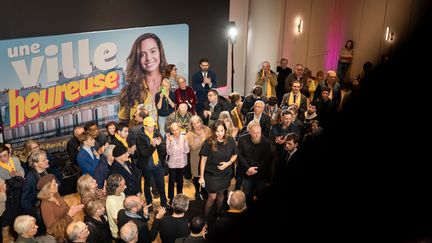 Il était une fois dans l&rsquo;Ouest parisien : comment Sarah Knafo tente de chasser sur les terres de Rachida Dati pour les municipales