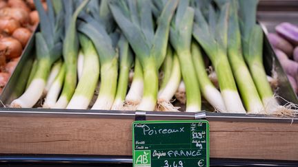Les supermarchés appellent à acheter des poireaux français pour « venir en aide à la filière »