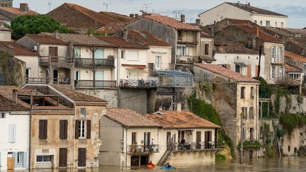 La Loire-Atlantique, le Maine-et-Loire, et la Charente-Maritime restent en vigilance rouge pour risques de crues vendredi