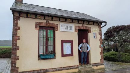 « Il y a quatre fois plus de chevaux que d&rsquo;électeurs » : dans « la commune la moins peuplée d&rsquo;Île-de-France », à quoi sert le maire ?