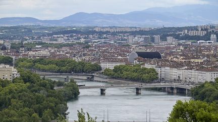 Une enquête ouverte à Lyon après la plainte d&rsquo;un rabbin pour un salut nazi