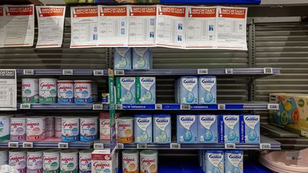 Laits infantiles contaminés : l&rsquo;Association pour la Santé des Enfants dépose trois plaintes contre X