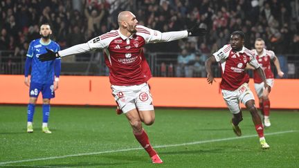 Ligue 1 : l’OM s’incline à Brest pour la première d’Habib Beye sur le banc marseillais