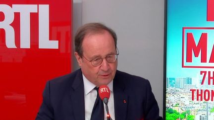 Mort de Quentin Deranque : François Hollande fustige la position de Jean-Luc Mélenchon