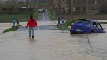 « On ne peut pas passer, c&rsquo;est vraiment noyé » : de nombreuses routes coupées en Haute-Garonne, envahies par les crues