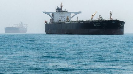 Guerre au Moyen-Orient : le géant du transport maritime Maersk suspend deux liaisons vers l&rsquo;Europe et l&rsquo;Extrême-Orient « jusqu&rsquo;à nouvel ordre »