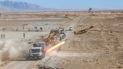 Peu coûteux, légers et discrets… Comment les drones « kamikazes » deviennent l&rsquo;arme privilégiée dans la guerre au Moyen-Orient