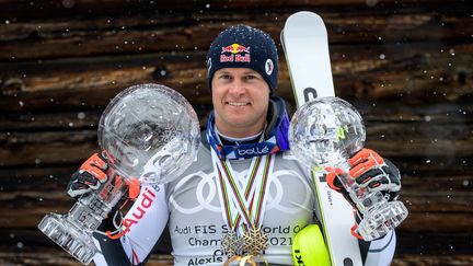 Le skieur Alexis Pinturault, triple champion du monde et vainqueur de la Coupe du monde en 2021, va arrêter sa carrière à la fin de la saison