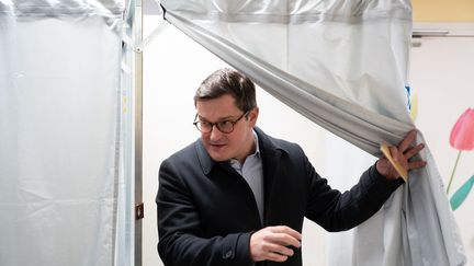 A Lille, les écologistes annoncent fusionner avec les socialistes, arrivés en tête, et rejettent l&rsquo;offre des insoumis au 2d tour