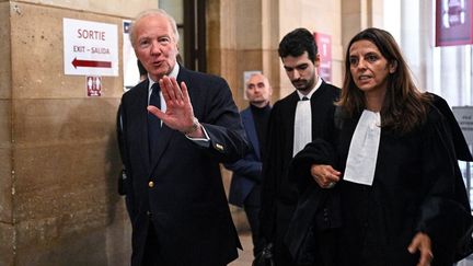 « Je n&rsquo;ai rien sollicité » : au procès en appel du financement libyen, Brice Hortefeux réfute fermement tout rôle d&rsquo;intermédiaire au profit de Nicolas Sarkozy