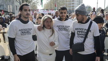 « Abasourdie, en colère, triste » : à Nanterre, plusieurs centaines de personnes participent à une marche pour Nahel, tué par un policier en 2023