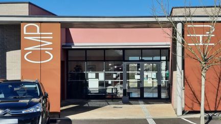 Infirmières agressées au couteau à Sens : la garde à vue du suspect prolongée, le pronostic vital de la victime plus gravement touchée n&rsquo;est plus engagé