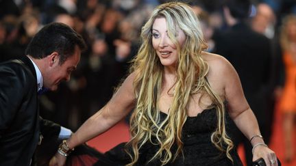 Mort de Loana Petrucciani : la justice privilégie la piste d’une « chute en arrière » et exclut, à ce stade, « l’intervention d’un tiers »