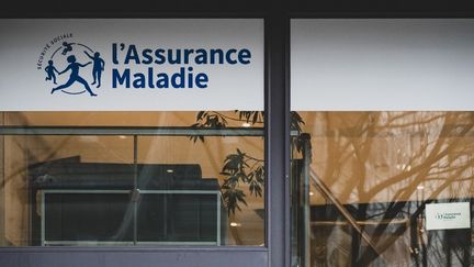 Sept personnes mises en examen dans une affaire hors norme de fraudes à l&rsquo;Assurance-maladie pour un montant estimé à 58 millions d&rsquo;euros