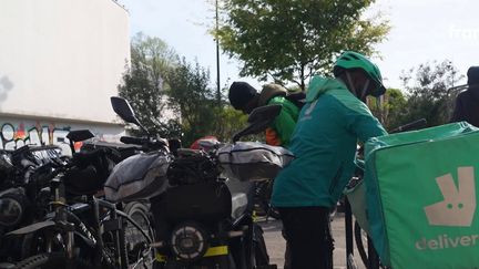 Deliveroo, Uber Eats… Les chiffres chocs de la santé des livreurs