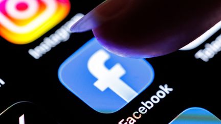 « Une victoire historique » : Meta condamnée aux Etats-Unis pour mise en danger de mineurs sur ses plateformes