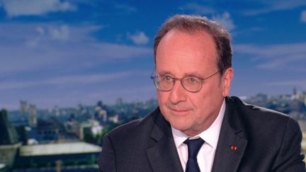 François Hollande appelle à « une candidature de la gauche réformiste » pour l&rsquo;élection présidentielle en 2027