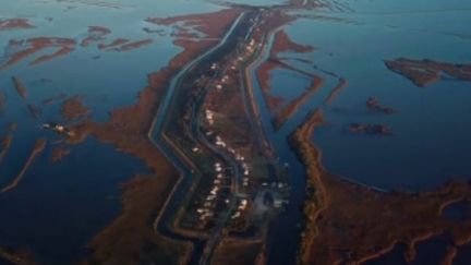 « Etre qualifié de réfugié climatique, c&rsquo;est rude » : en Louisiane, les habitants de l&rsquo;île Jean-Charles contraints de déménager à cause de la montée des eaux