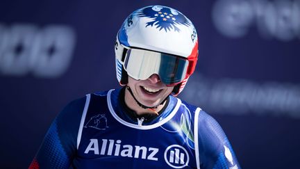 Jeux paralympiques 2026 : Arthur Bauchet décroche l&rsquo;argent sur la descente, deuxième médaille pour la France à Milan Cortina