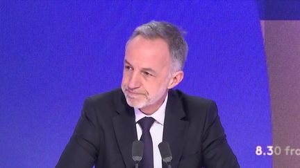 Municipales à Paris : on vous résume la polémique autour des accusations d’Emmanuel Grégoire sur le rôle d’Emmanuel Macron dans le retrait de Sarah Knafo