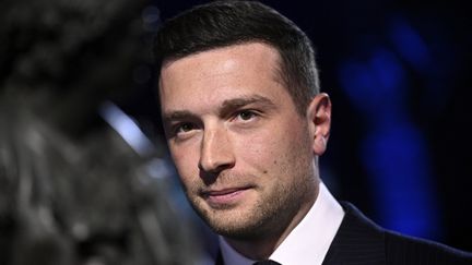 Déjeuner de Jordan Bardella avec le Medef : un signe supplémentaire du rapprochement entre le Rassemblement national et le patronat